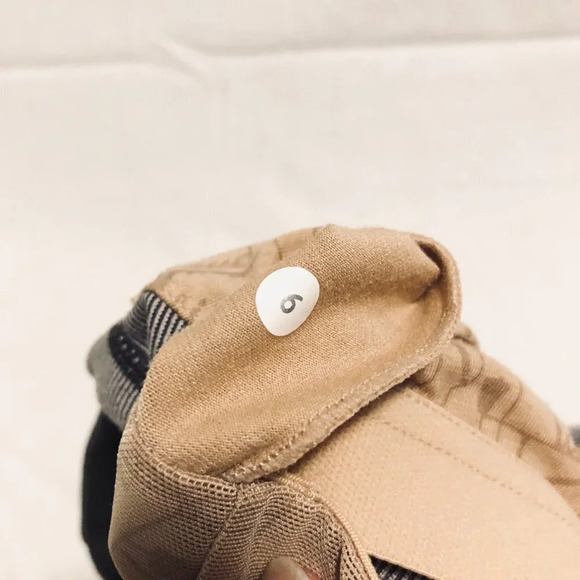 Lululemon Sport Tank Top Size 6 Built In Bra Racerback - Picture 14 of 16